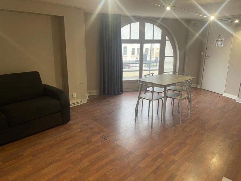 Hotel De La Gare Châteauroux Εξωτερικό φωτογραφία
